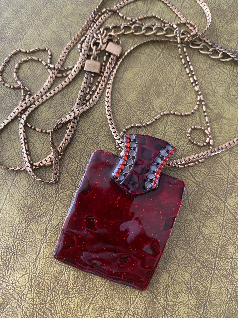 Ikita vintage enamel Statement Pendant Necklace with Rhinestone Accents
